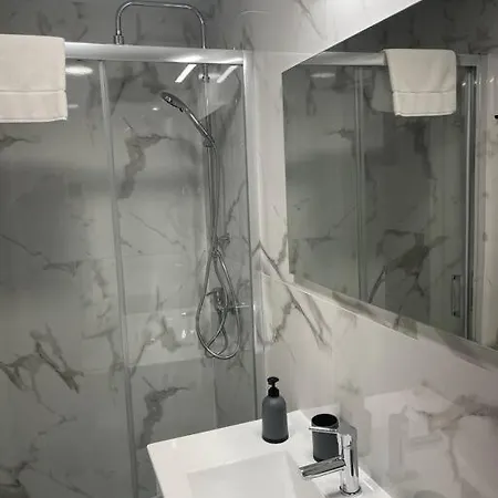 Casa * 트리아카스텔라